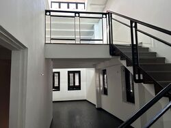Jalan Pisang (D7), Office #544330081